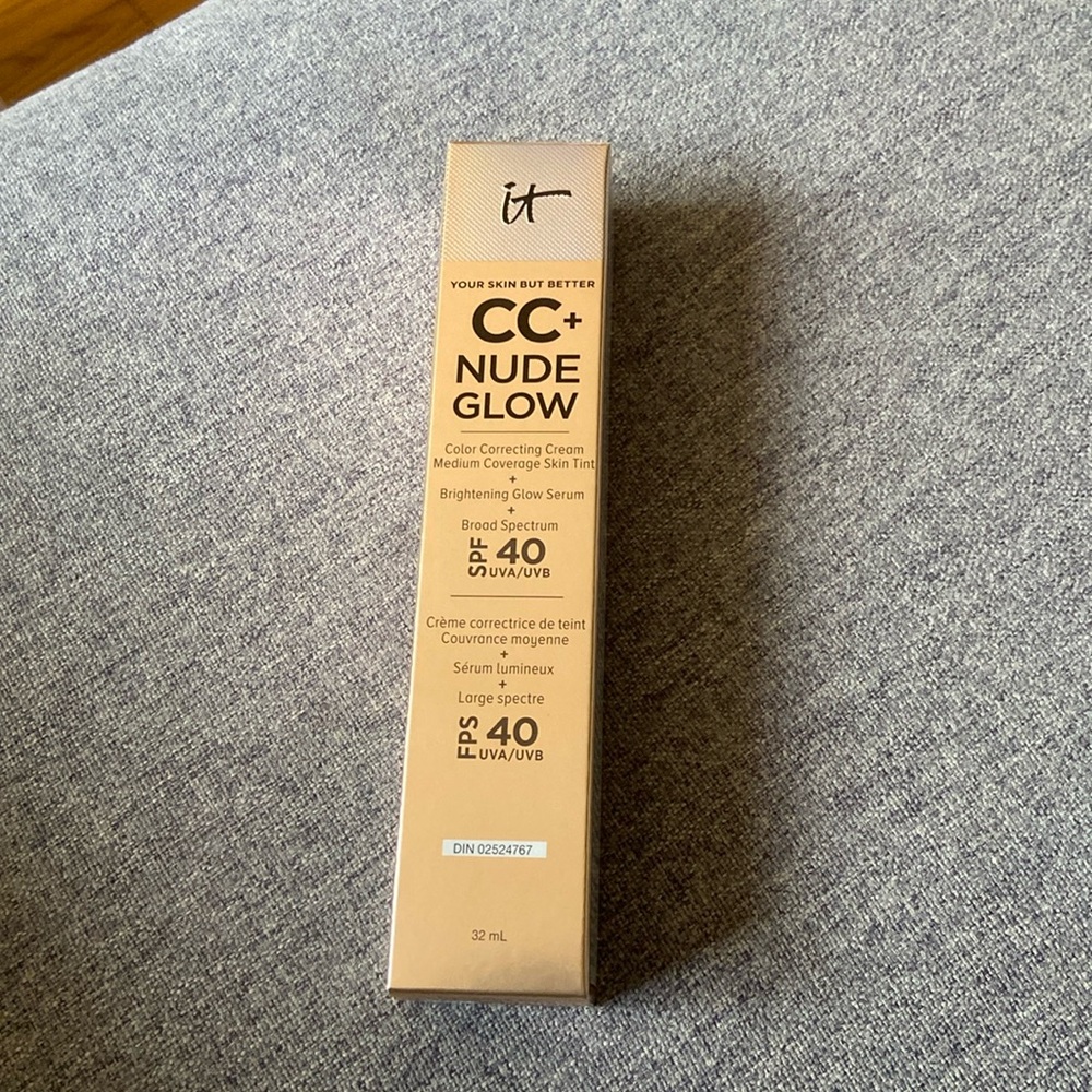 IT Cosmetics CC+ Nude Glow Color Correcting Cream - Shade Neutral Rich